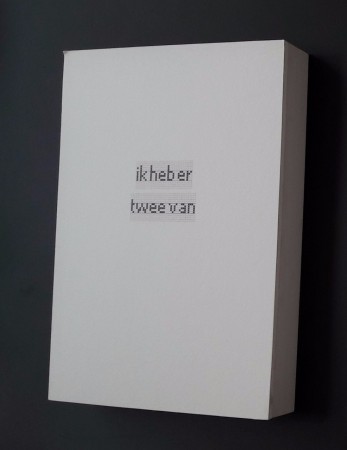30 x 21.5 x 5 cm